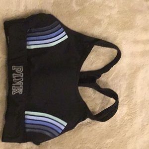 sports bra